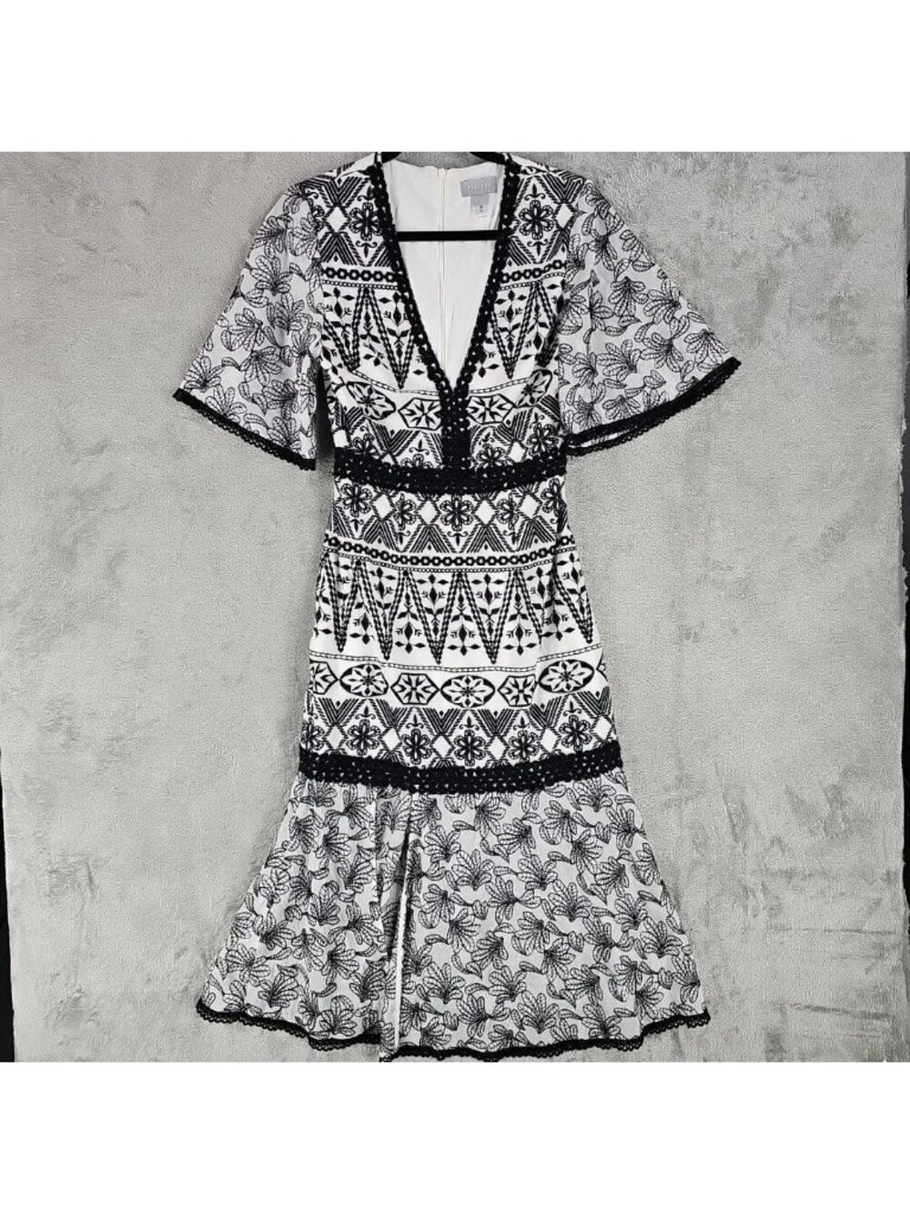 Finders Dress Womens S White Black Lace Embroidered Mermaid Midi V Neck Party